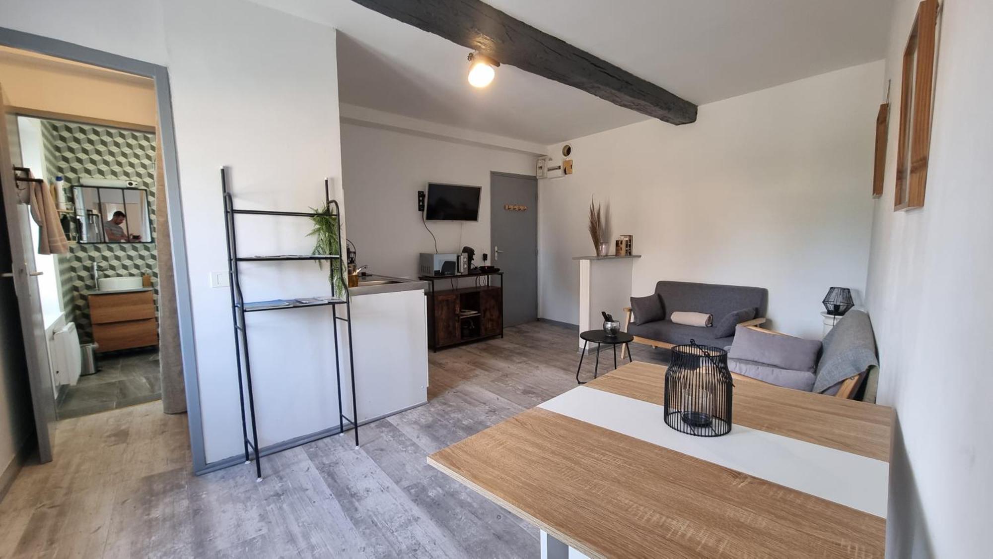 T2 Centre Renove 40 M2 Confort ! Шарлевіль-Мезьєр Екстер'єр фото