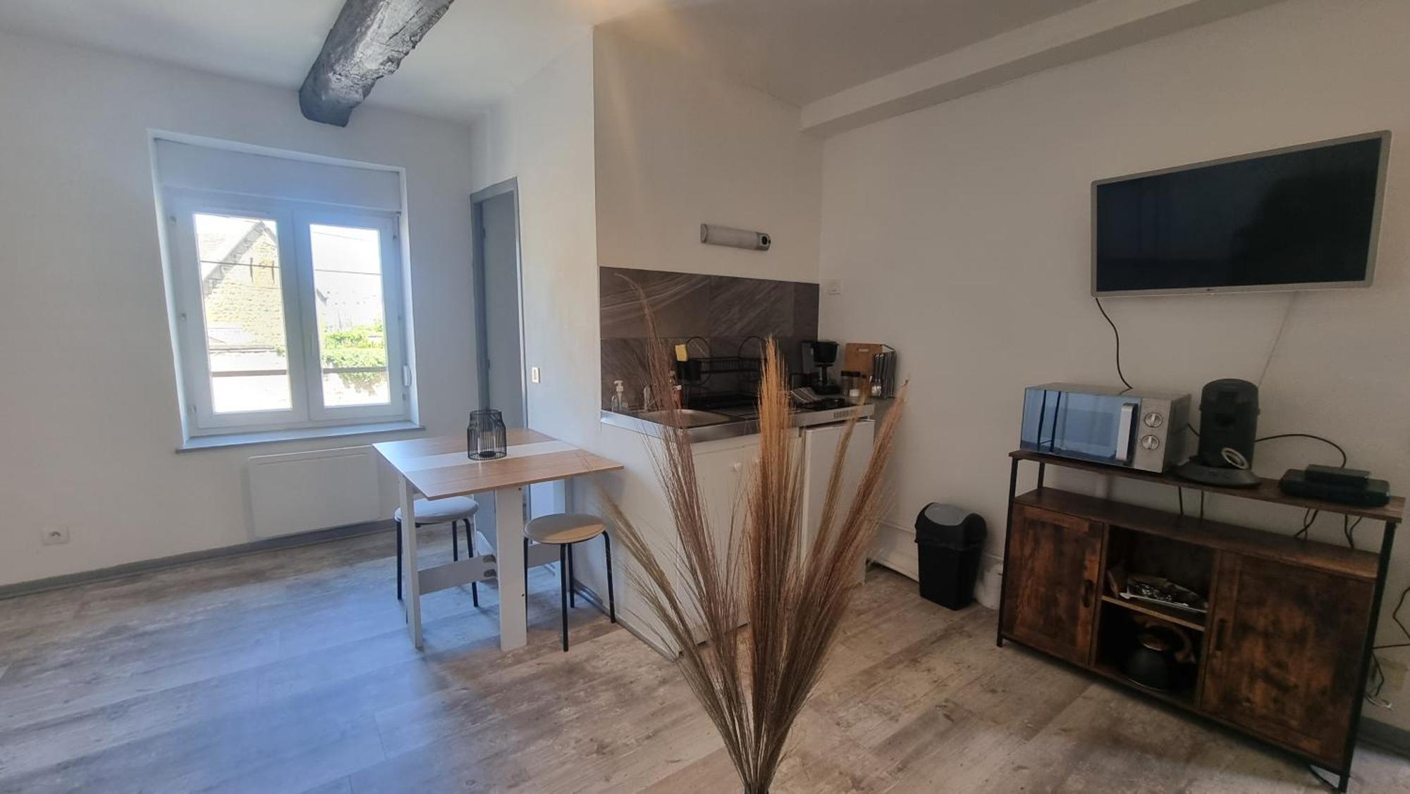 T2 Centre Renove 40 M2 Confort ! Шарлевіль-Мезьєр Екстер'єр фото